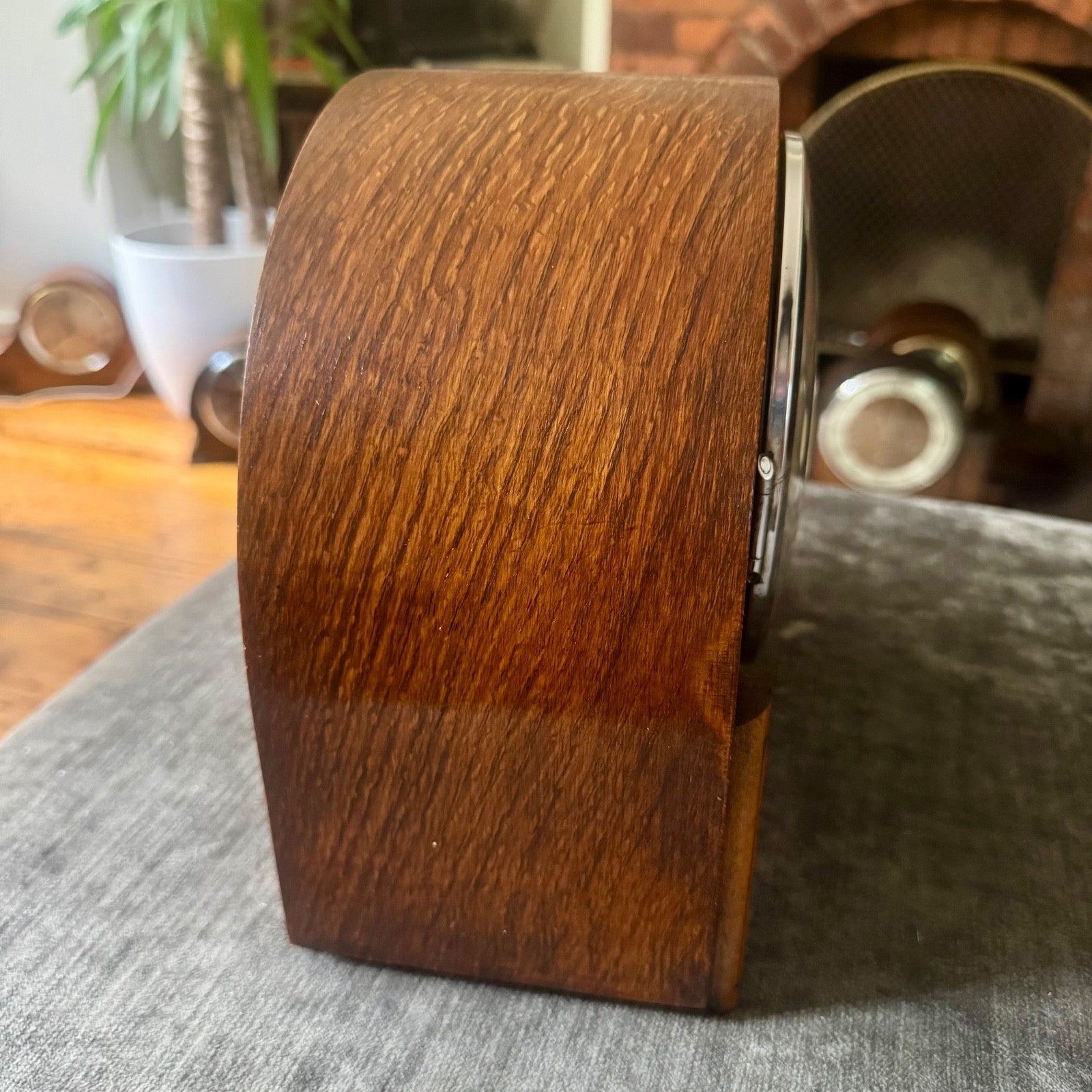 1930s German / Continental Art Deco mantel clock, dial marked FOREIGN.