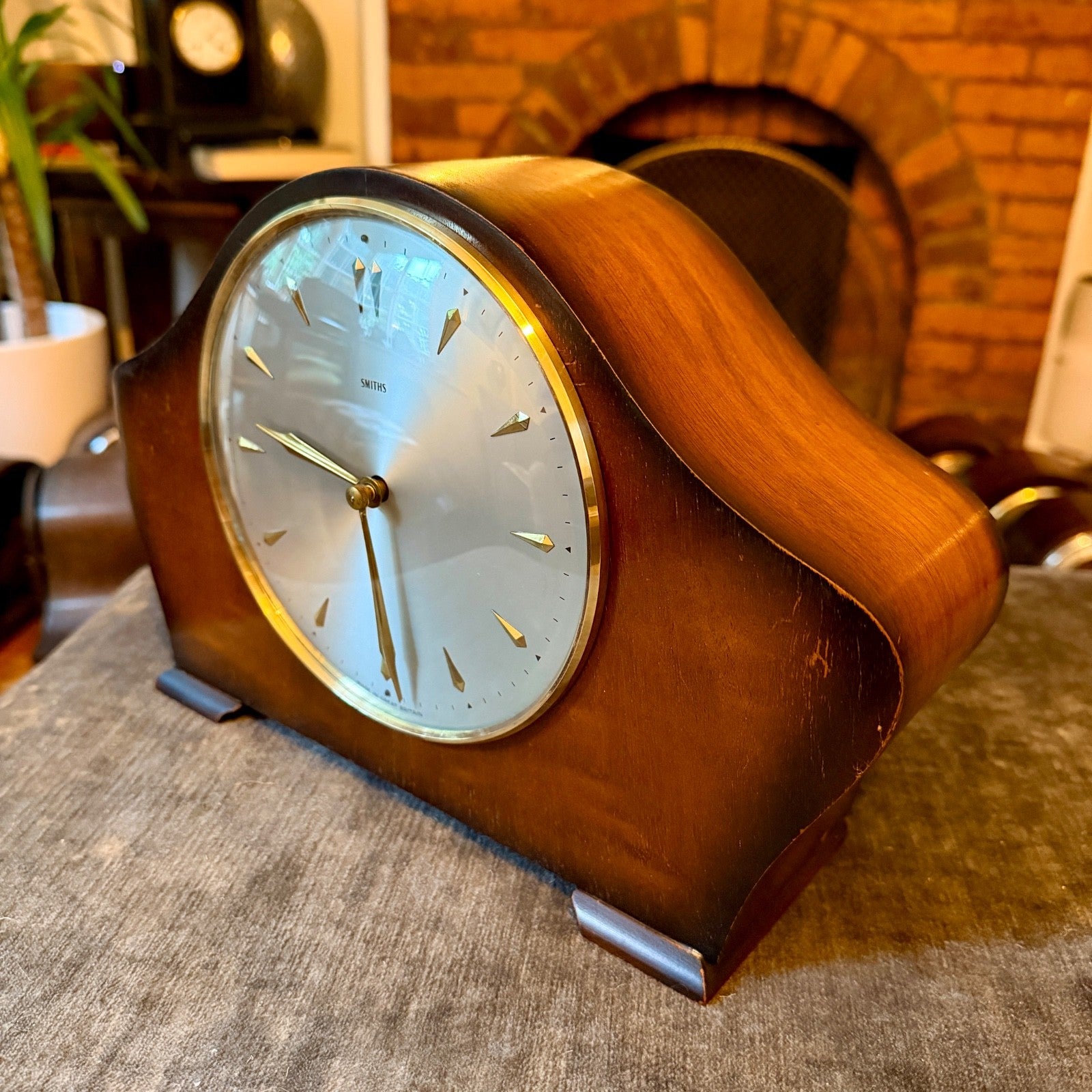 Vintage Smiths Floating Balance Mantel Clock Mid Century Mechanical Gong Service
