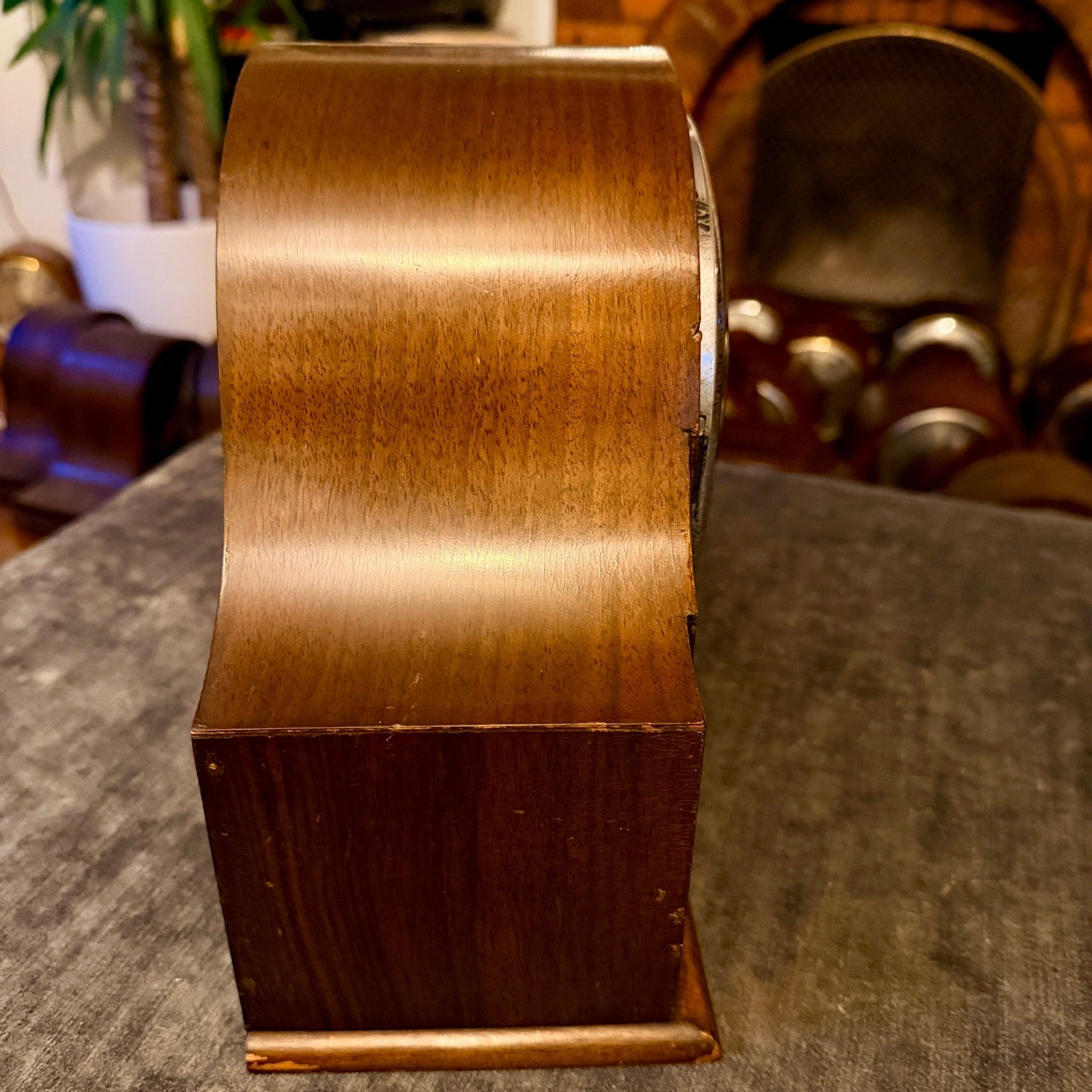 1954 Smiths K6A Westminster Chiming Mantel Clock Walnut Art Deco Marjorie