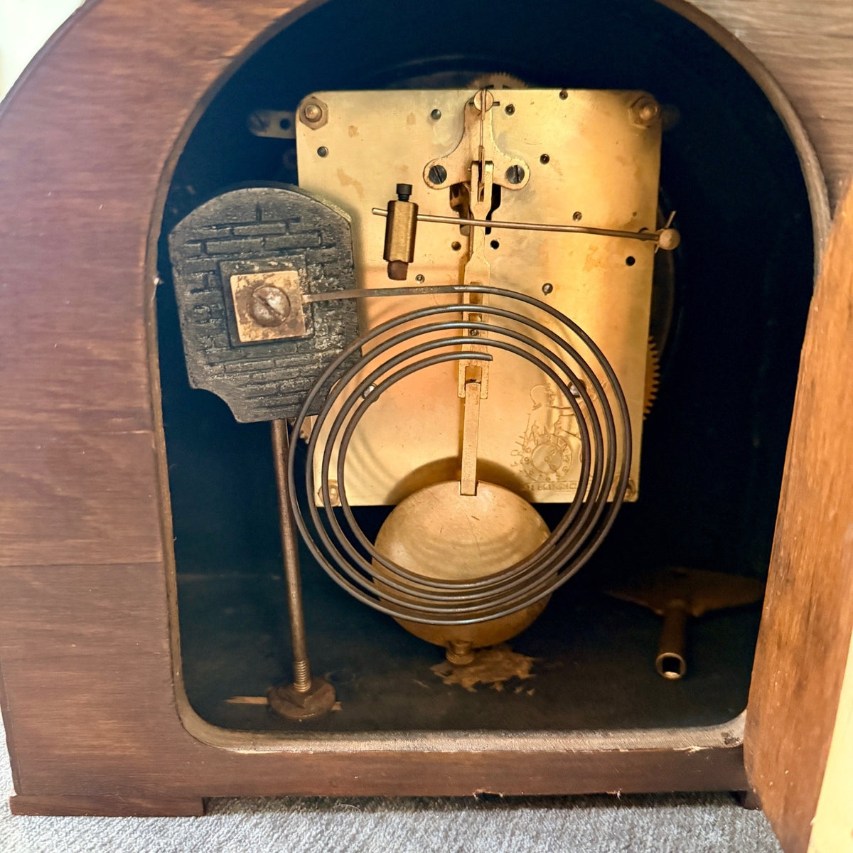 1930s Perivale Art Deco Oak Mantel Clock Gong Strike Serviced Restored