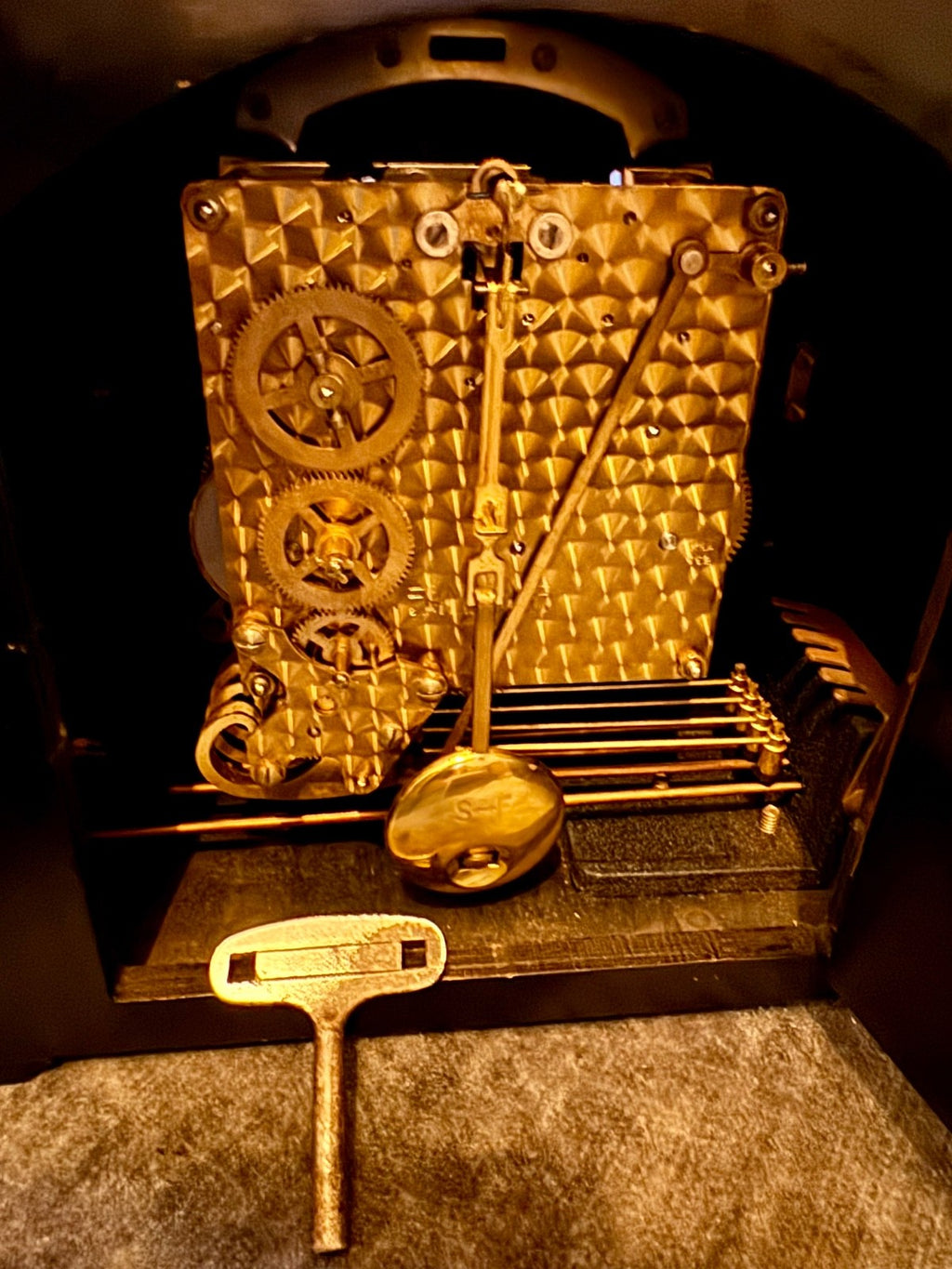Mechanical Clock Servicing – Striking & Chiming – Full Strip-Down & Hand Cleanin