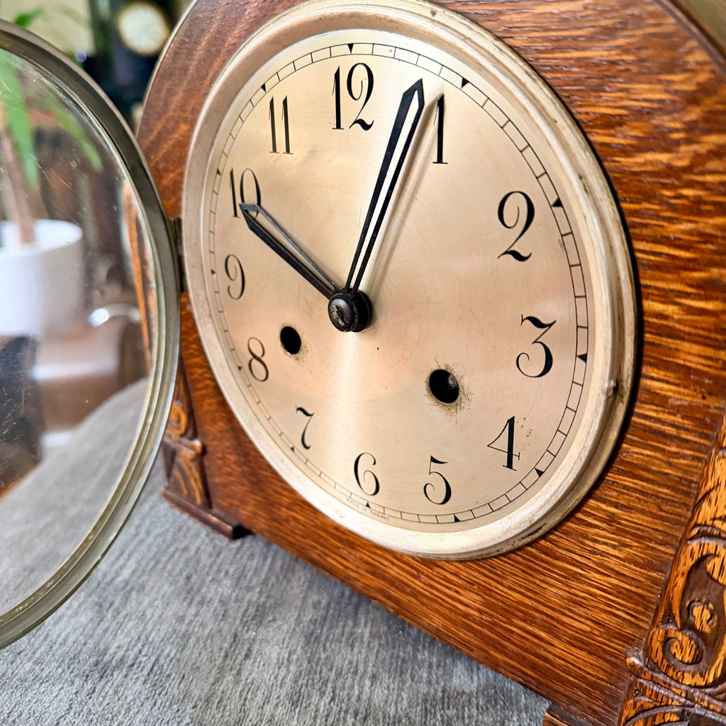 1930s Perivale Art Deco Oak Mantel Clock Gong Strike Serviced Restored