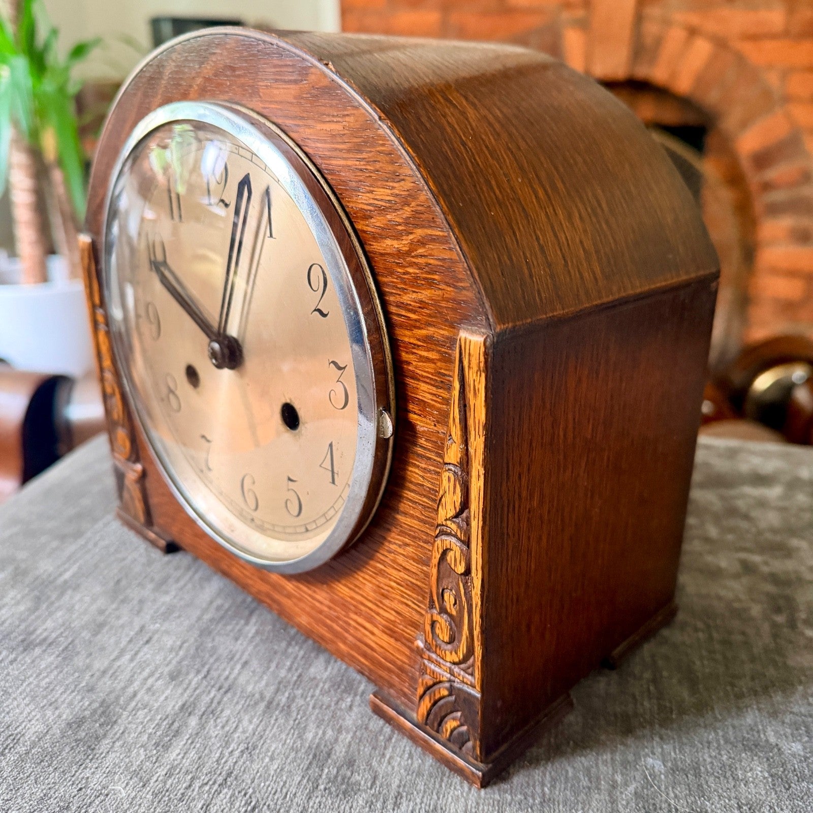 1930s Perivale Art Deco Oak Mantel Clock Gong Strike Serviced Restored