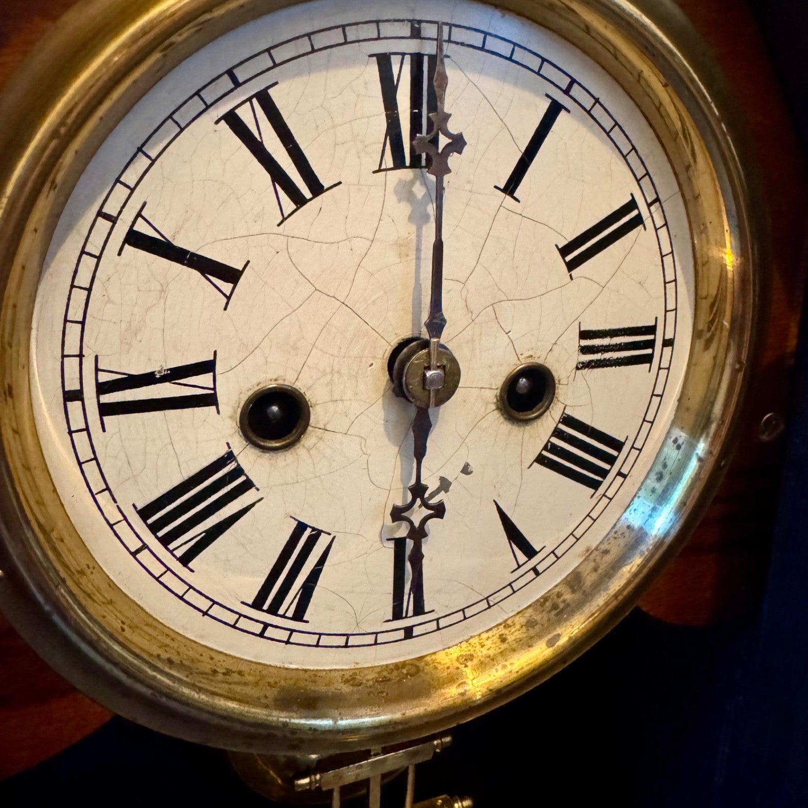 Antique American Cottage Clock Serviced Mechanical Striking Mantel Clock Key
