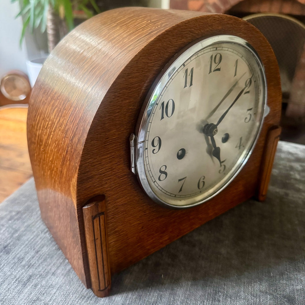 1930s German / Continental Art Deco mantel clock, dial marked FOREIGN.