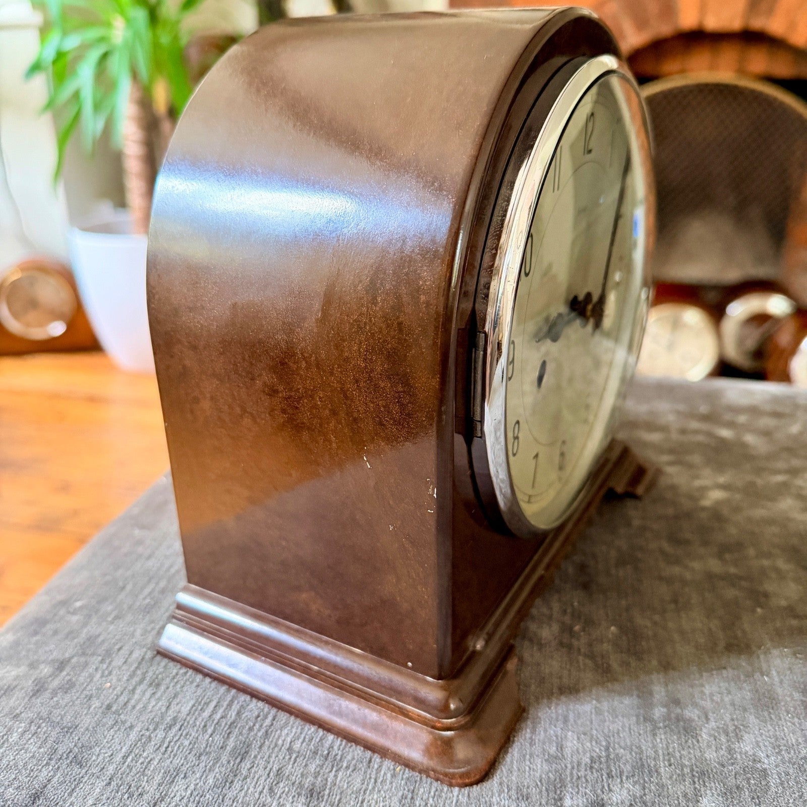 Vintage Enfield Bakelite Mantel Clock Gong Strike Fully Serviced Art Deco