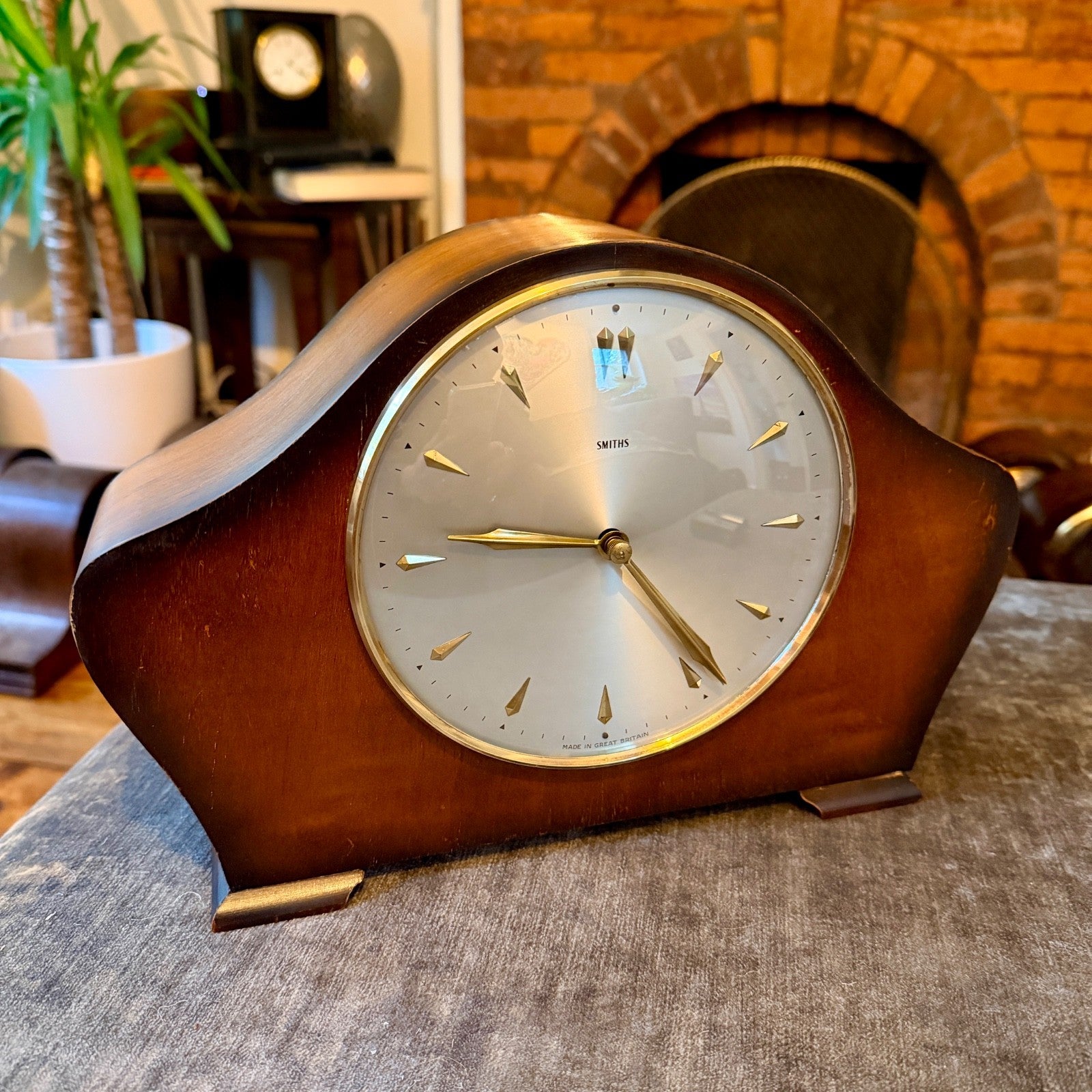 Vintage Smiths Floating Balance Mantel Clock Mid Century Mechanical Gong Service