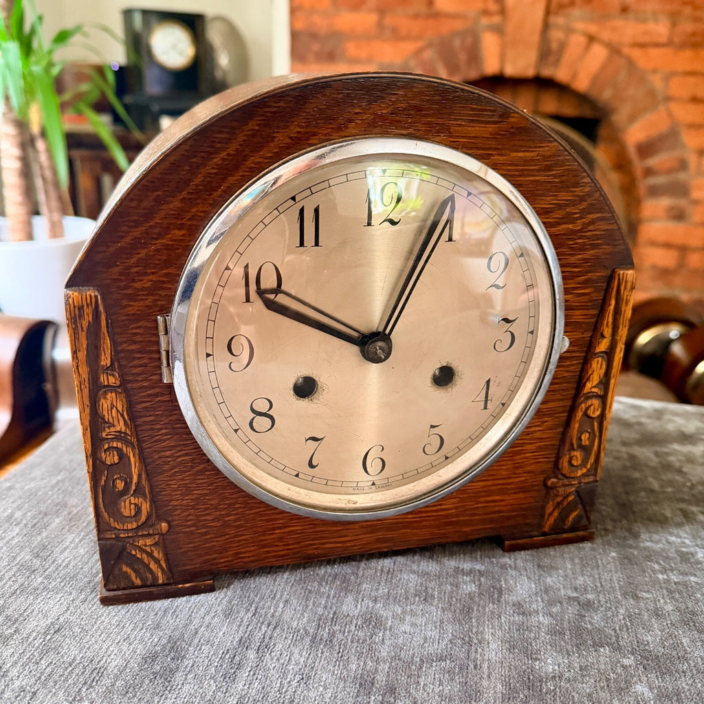 1930s Perivale Art Deco Oak Mantel Clock Gong Strike Serviced Restored