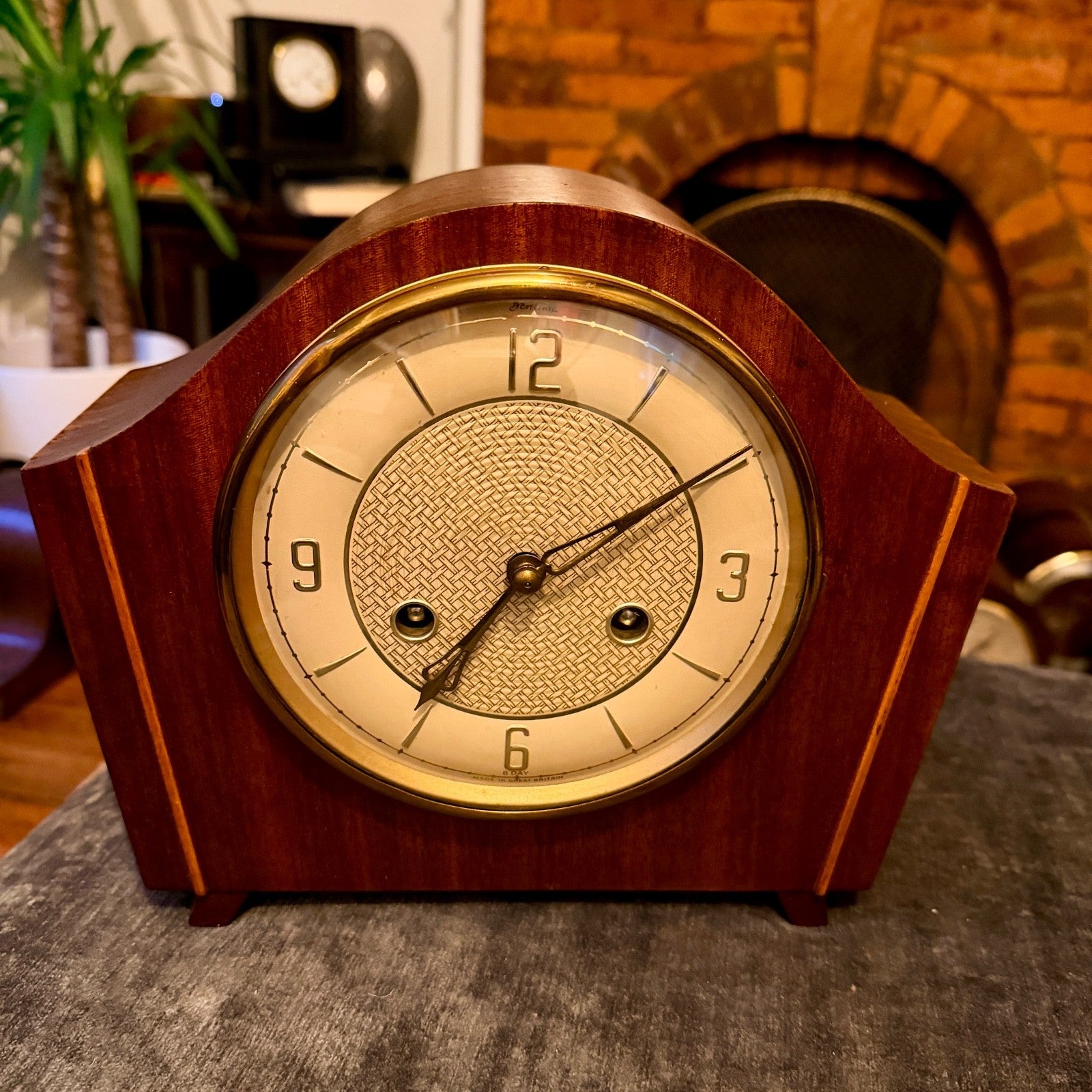 Vintage Bentima 8-Day Mahogany Mantel Clock Platform Escapement Serviced