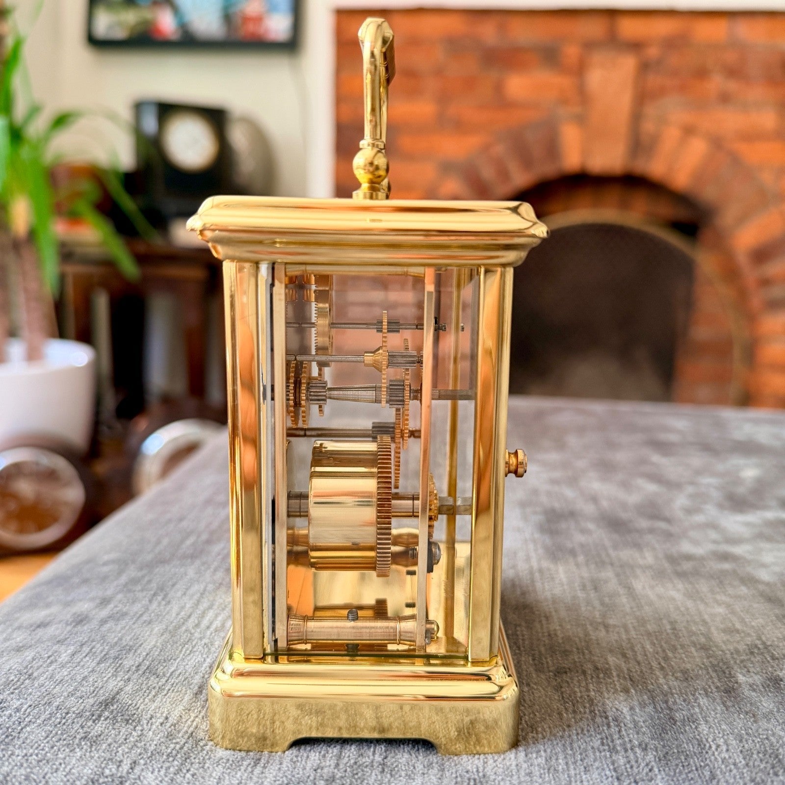 David Peterson DP/BT Boîte 8 Day Mechanical Carriage Clock 11 Jewel Serviced - Mahn and Co Clock Repairs