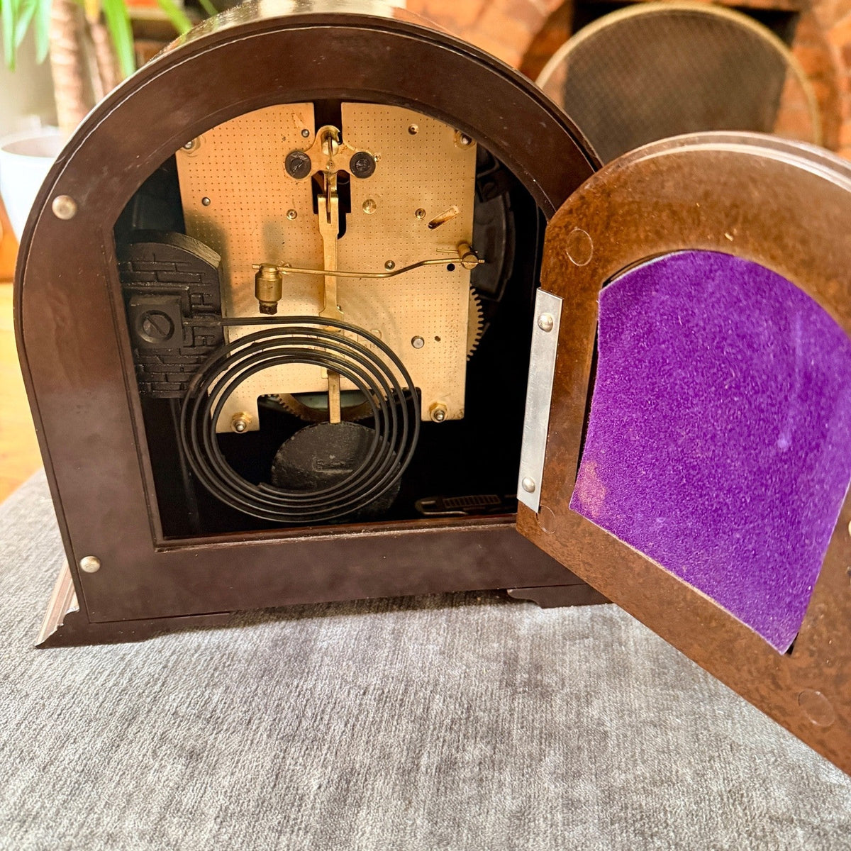 Vintage Enfield Bakelite Mantel Clock Gong Strike Fully Serviced Art Deco - Mahn and Co Clock Repairs